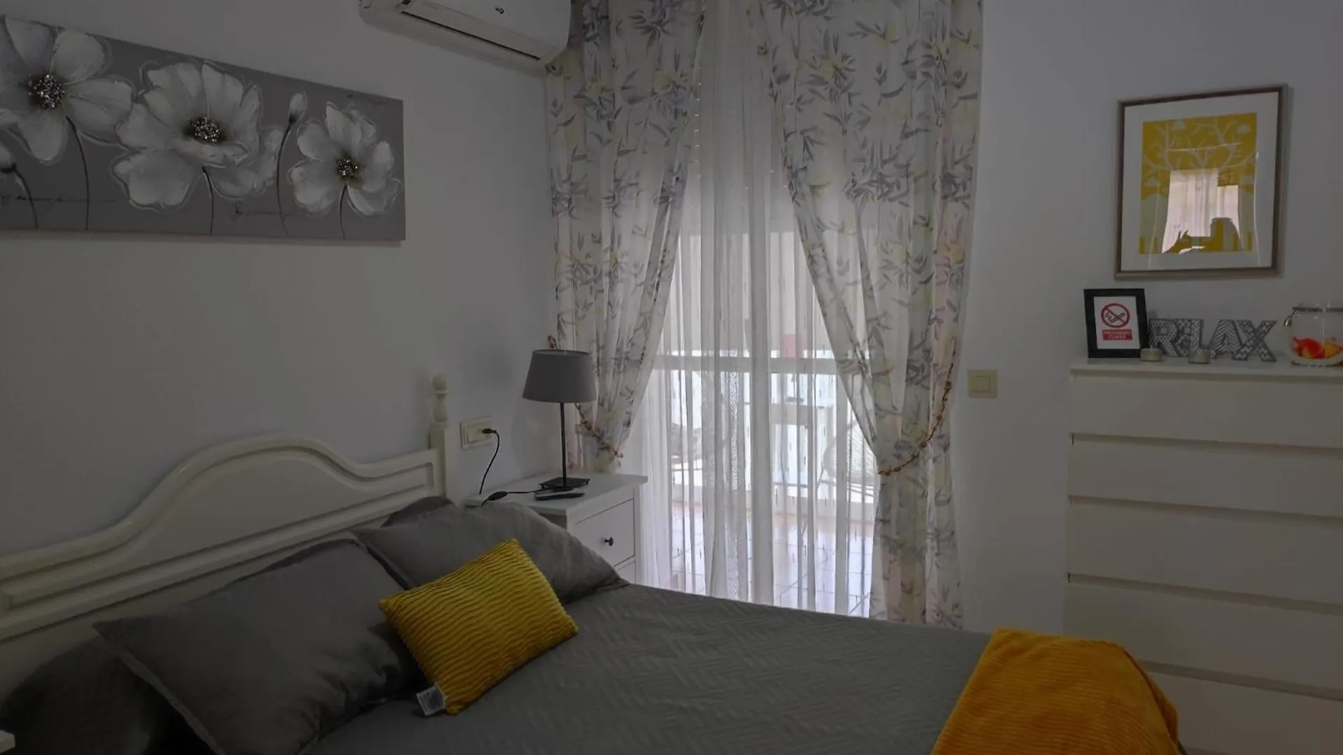 Apartamento Al Lado De La Playa Fuengirola Spain